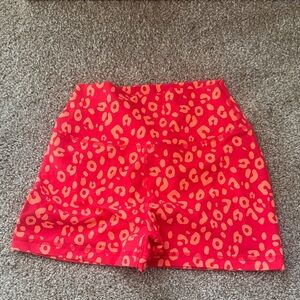 Vibrant Red Patterned Women's Bike Shorts